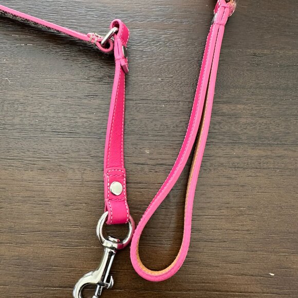#PoshPets Pink Coach Leash - Picture 4 of 5